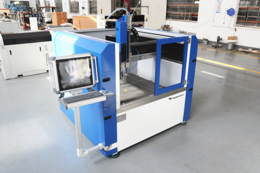 Máquina de corte por chorro de agua CNC de 3 ejes: 3038-L1313